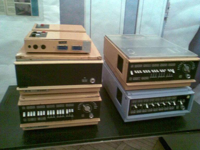 Komputer - dokonania Jacka Karpińskiego - Poczet Fantastycznych Polaków - Est.966